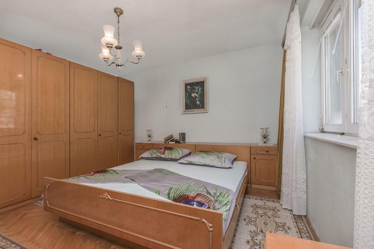 Apartment Nansy Omiš Zimmer foto
